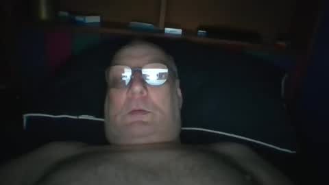 Mark online show from November 15, 7:21 am