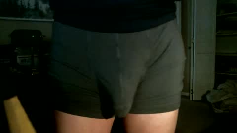 Snapshot of techloot chatting on January 4, 8:37 pm techloot online show from January 4, 8:37 pm