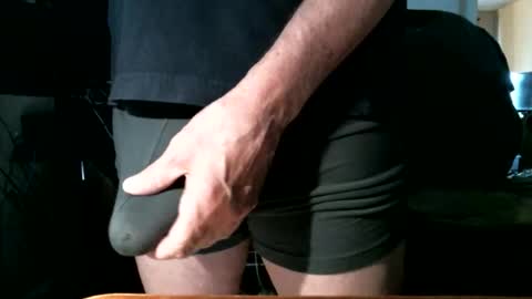 Snapshot of techloot chatting on January 25, 7:07 pm techloot online show from January 25, 7:07 pm