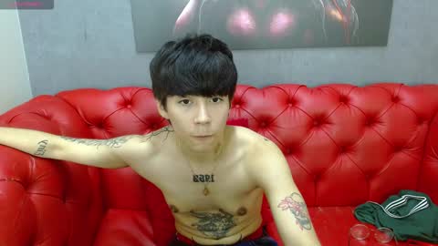 T E D D Y online show from December 19, 8:04 pm