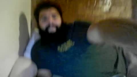 teethirstrap online show from December 1, 2:31 am