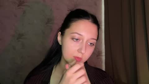 temptingvision online show from April 29, 1:38 pm