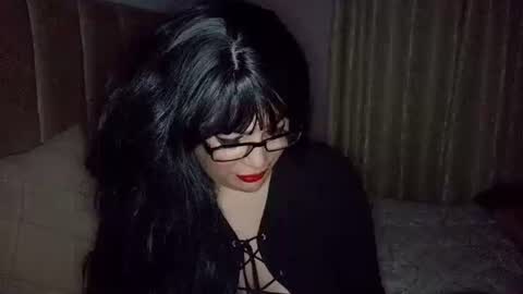 talia i m  french girl online show from April 23, 6:20 pm