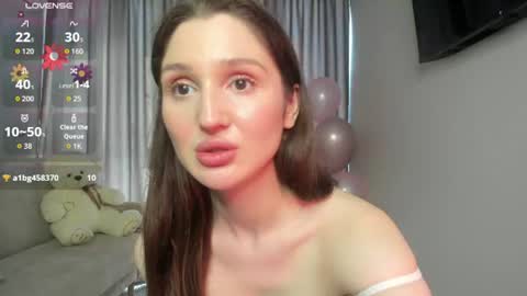 Amina online show from June 13, 12:37 pm