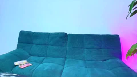 tender_dust online show from March 9, 9:46 pm