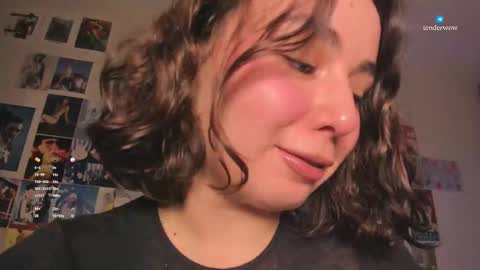 tenderwow online show from December 4, 12:27 pm