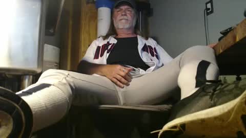 Tennredneck online show from April 29, 2:05 am