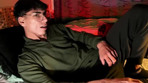 Snapshot of teo_369 chatting on February 20, 8:36 pm Teo online show from February 20, 8:36 pm