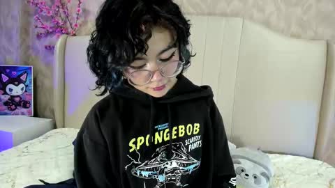 terumikitty online show from March 11, 8:45 pm