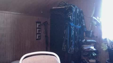 Milo online show from January 8, 7:56 pm