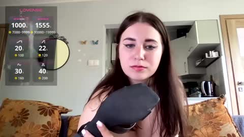 Teylor online show from May 14, 2:15 pm