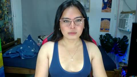 tgirlselena online show from April 20, 3:31 am