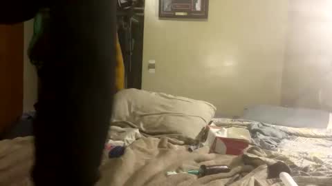 tguns4200 online show from April 21, 2:04 am