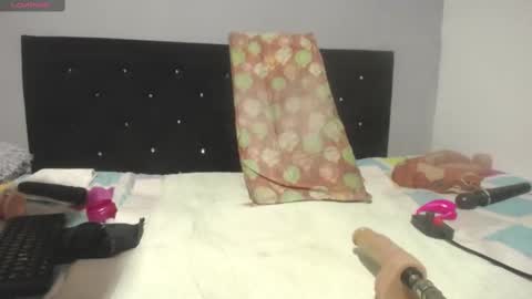 Thalia Tits online show from September 14, 12:35 am