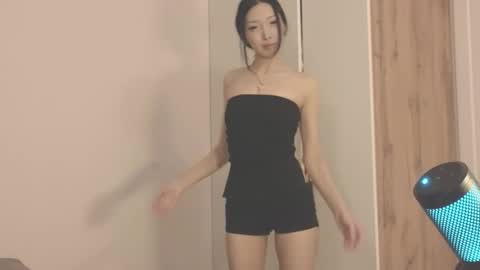 Snapshot of thanos_world1321002 chatting on October 21, 6:44 pm thanos_world1321002 online show from October 21, 6:44 pm