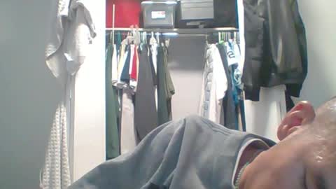 thataznguy303 online show from October 10, 9:41 pm