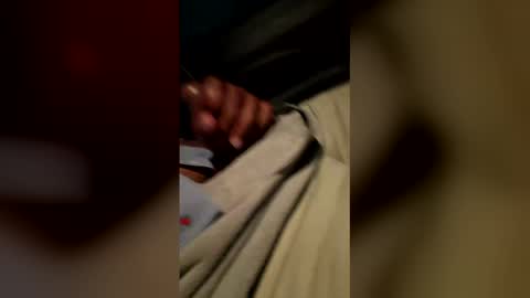 thatnewguyy online show from April 13, 10:30 am