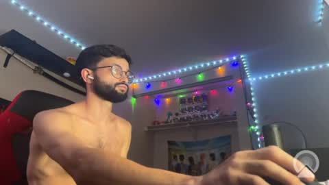Hung Italian online show from July 23, 2:42 am