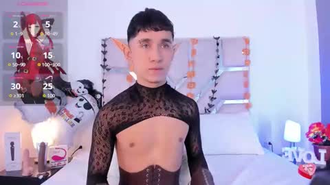 Thayler  online show from October 11, 11:37 am