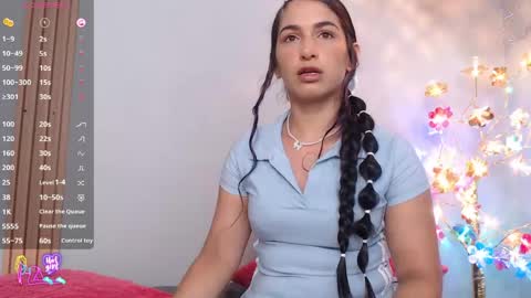 THAYSSA ROSS online show from March 23, 7:30 pm