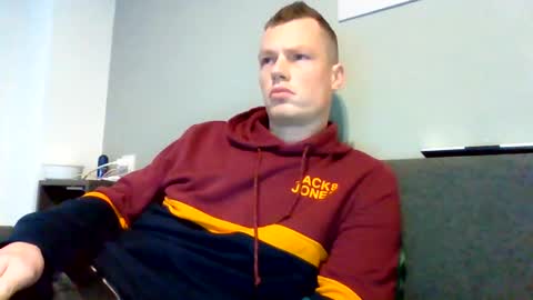 Dennis online show from December 15, 10:44 am