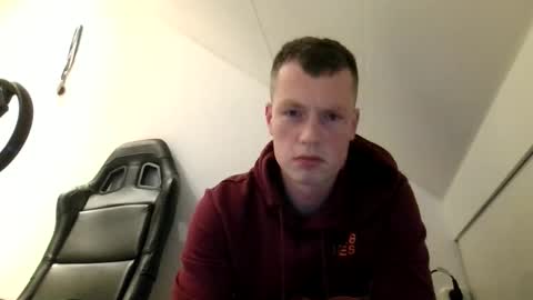 Dennis online show from December 16, 8:59 pm