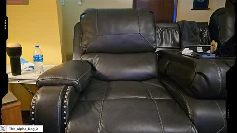 the_alpha_dog_xxx online show from January 27, 4:01 pm