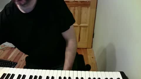 Stephan 34  Cassandra 25 online show from February 22, 1:03 pm