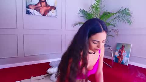 theaglowx online show from July 7, 7:56 am