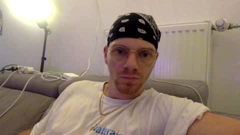 thebatguuy online show from July 17, 6:54 pm