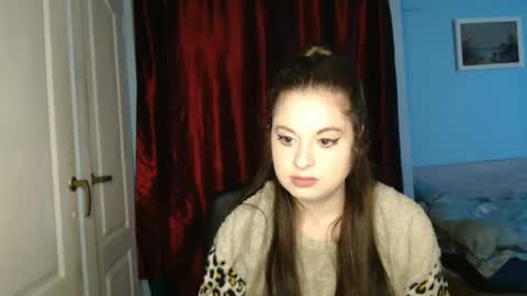 raissa online show from November 7, 7:27 pm