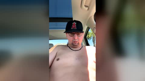 Swole Gorilla online show from April 7, 8:33 pm