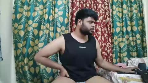 thecuteboyy online show from May 5, 1:34 am