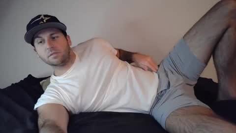 Theetwohander online show from October 31, 3:51 am