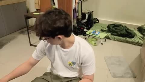 Green online show from March 24, 10:21 am