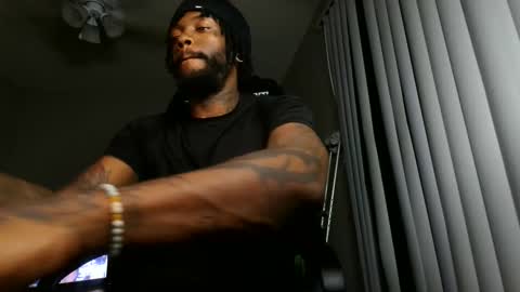 IXMCOUPLE444 online show from April 13, 2:49 am