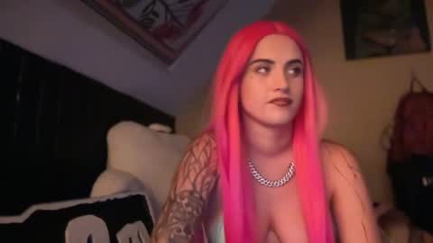thejennataylor online show from July 30, 3:23 pm