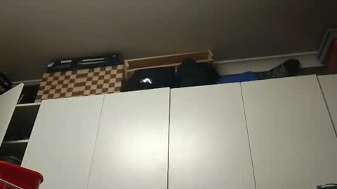 themilfandii online show from March 20, 8:36 pm