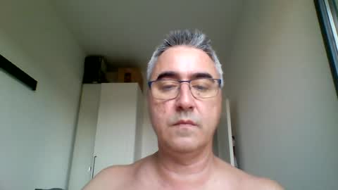 Themohican online show from June 13, 3:22 pm