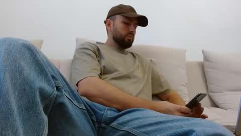 TheMonarchGoat online show from March 29, 5:31 am