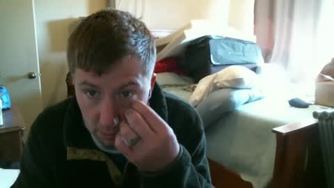 Daisy and Tim online show from January 10, 7:32 pm