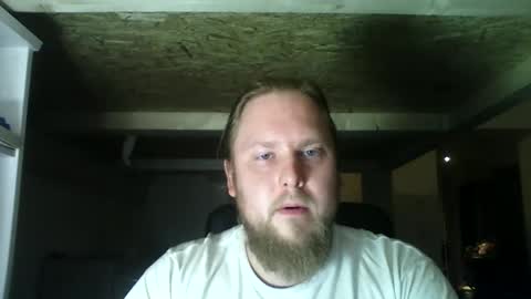 thenewdude1992 online show from February 21, 8:05 pm