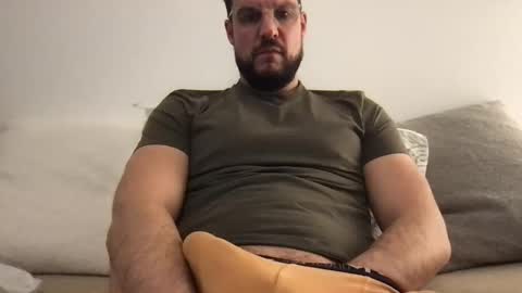 thenudeworldrover online show from March 26, 9:31 pm