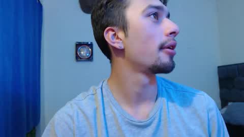 Theo online show from February 12, 9:51 pm