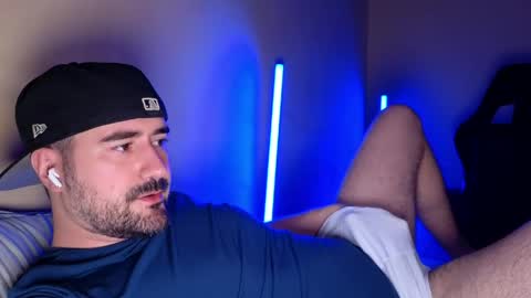 Theo Ravi online show from April 29, 3:11 am