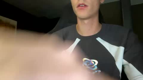 Snapshot of theothede19cm chatting on October 13, 1:57 pm theothede19cm online show from October 13, 1:57 pm