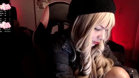 Sara online show from January 6, 10:36 pm