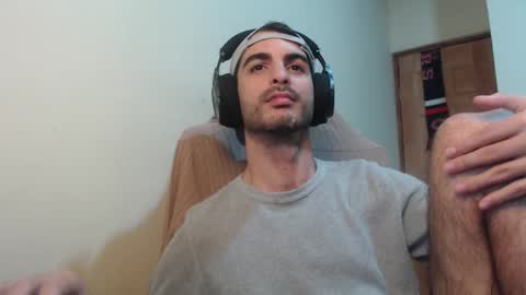 Snapshot of therazhanen chatting on September 29, 6:34 am Santiago Enrique online show from September 29, 6:34 am