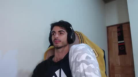 Santiago Enrique online show from April 23, 3:47 am