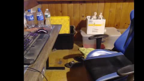 therealbigcheese0695 online show from October 3, 9:45 pm